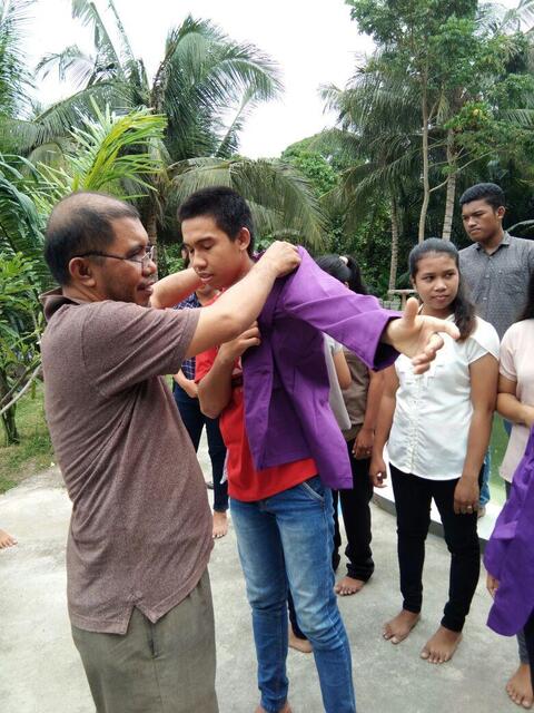 Penyematan almamater